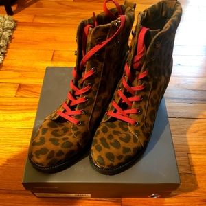 Vince Camuto | Leather Gaviana Laceup Combat Block Heel boots Black